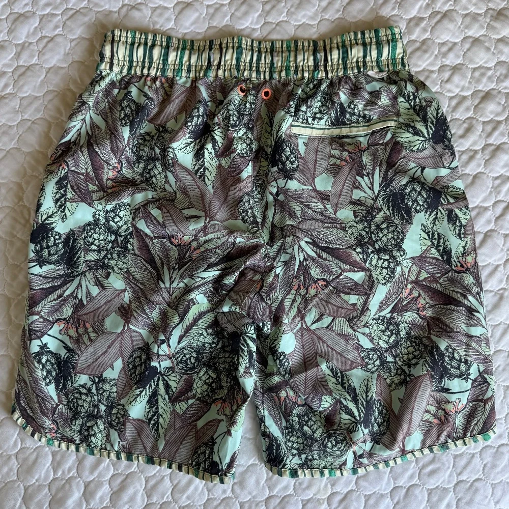 Maaji Tropical Swim Trunks‎ Unlined Size Medium